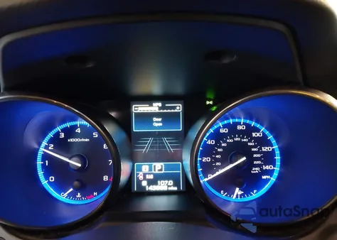 2017 Subaru Outback 2.5I Limited z USA, uszkodzony, nr VIN 4S4BSANC3H3226390